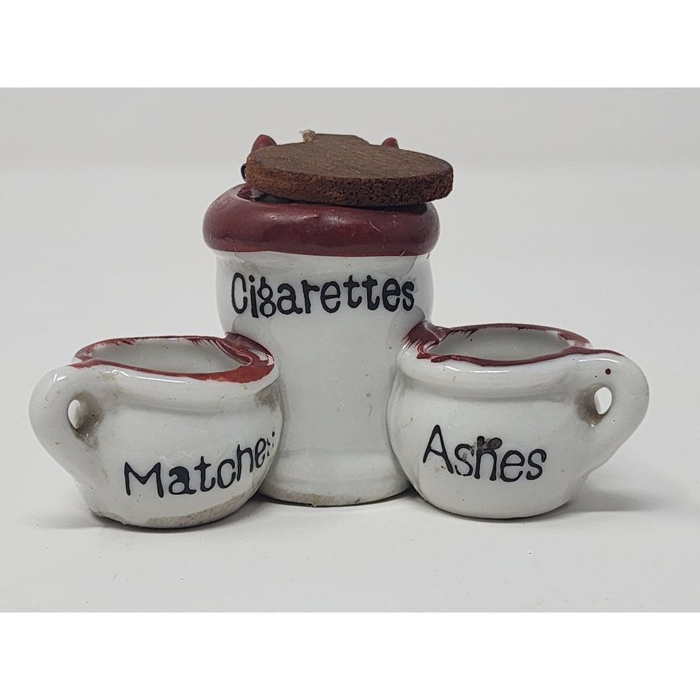 Vintage Novelty Made In‎ Japan Toilet Ceramic Ashtray With Wooden Lid